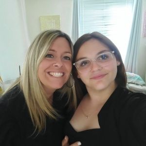 Meet your Posher, Vanda